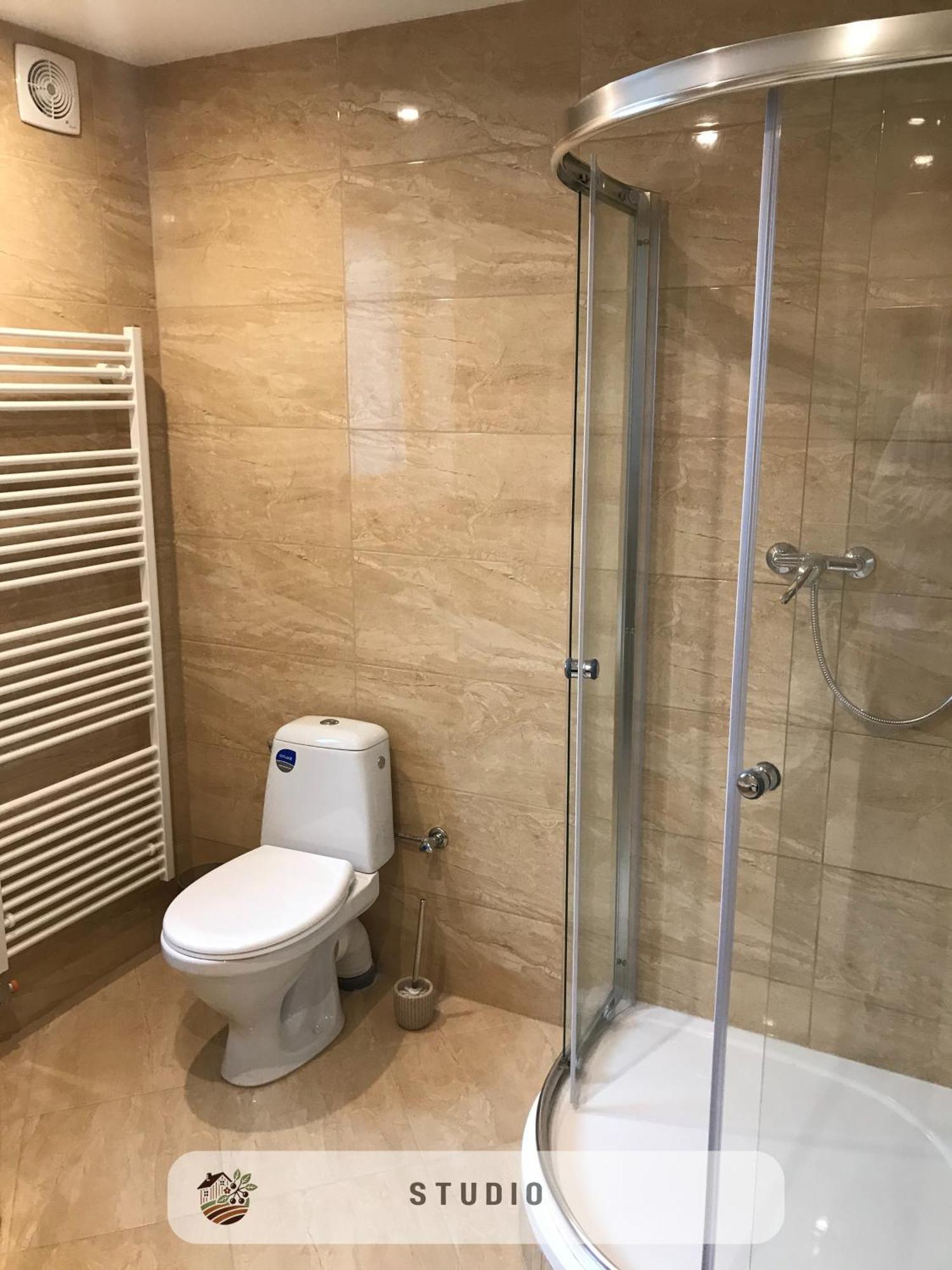 Apartmanovy Dom Visnove Ngoại thất bức ảnh