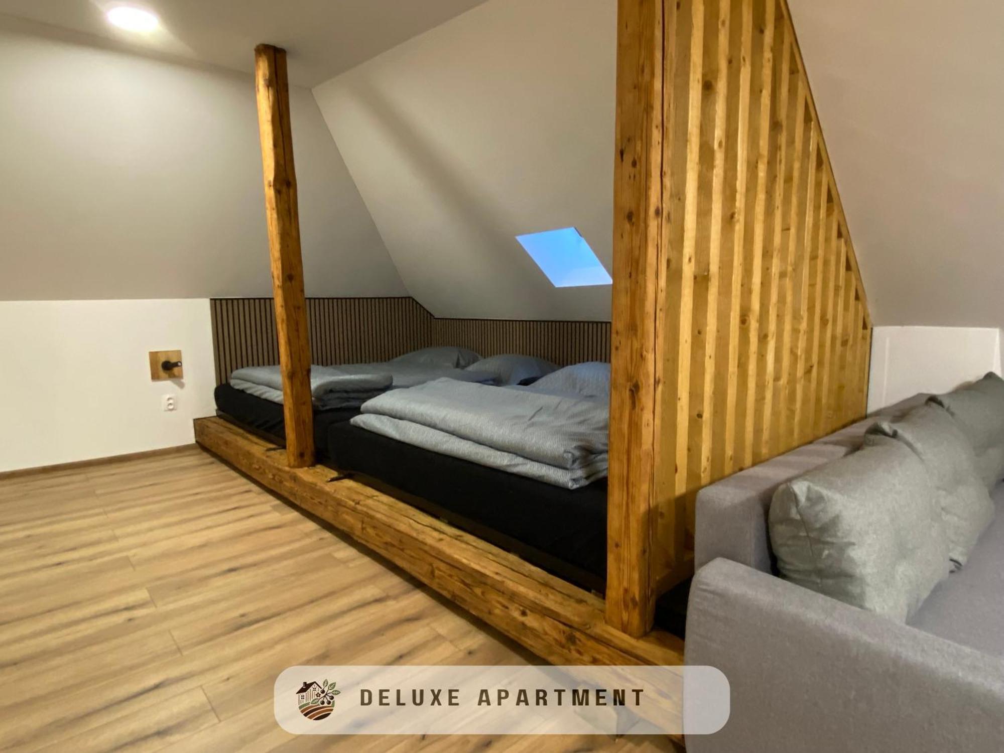 Apartmanovy Dom Visnove Ngoại thất bức ảnh