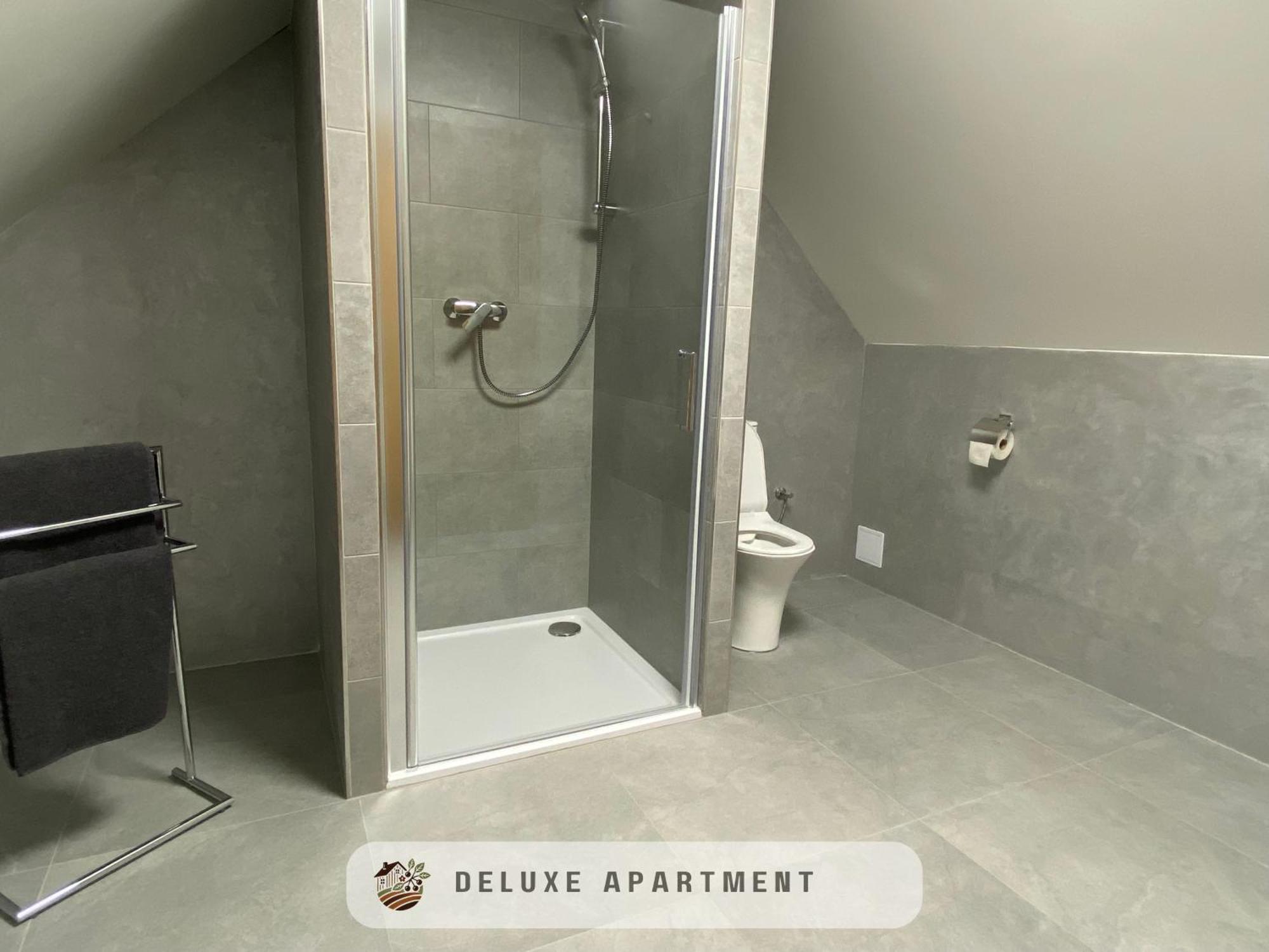 Apartmanovy Dom Visnove Ngoại thất bức ảnh